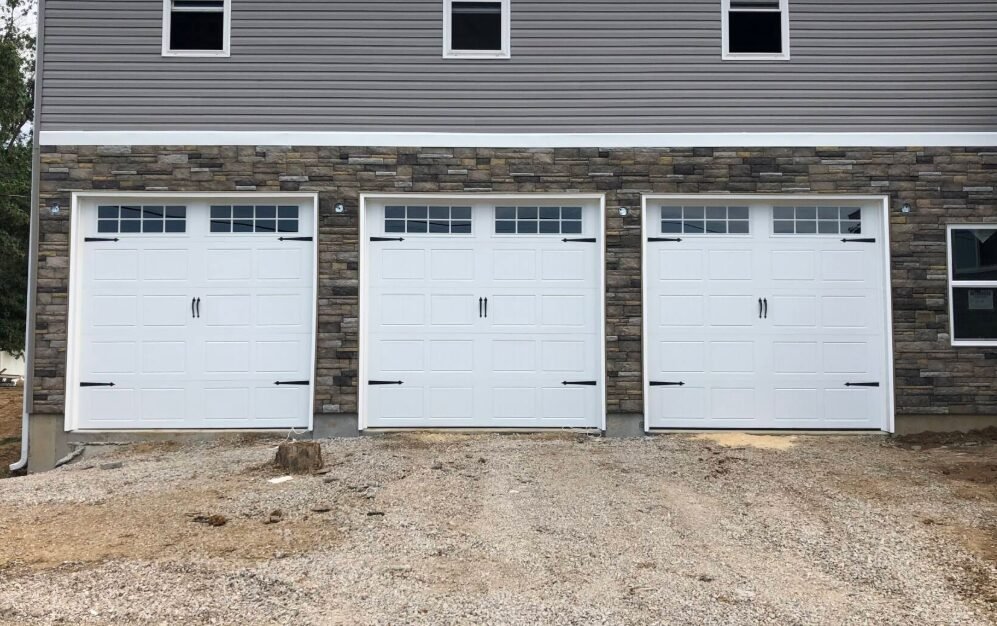 garage door repair service.